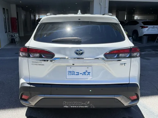 ガラス面やフロント・リヤのランプに伸びやかなデザインを施した トヨタ カローラクロス