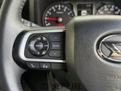 ダイハツ タフト