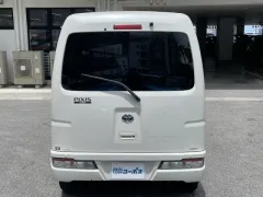 トヨタ ピクシスバン
