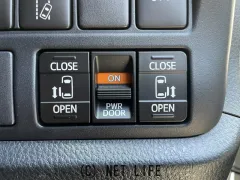 トヨタ エスクァイア
