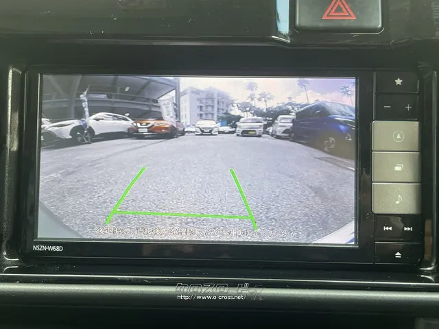 駐車時も安心のバックカメラ付き ダイハツ アトレーワゴン