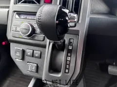 ダイハツ タフト