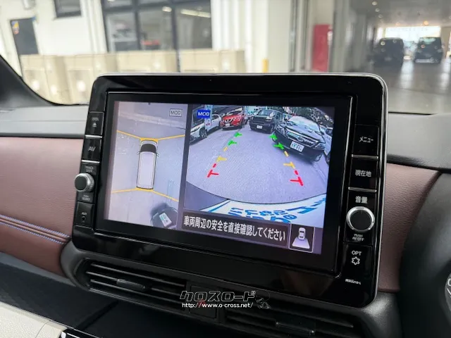 駐車時にも安心のバックカメラ・360°カメラ付き 日産 ルークス