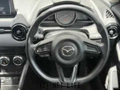 マツダ MAZDA2