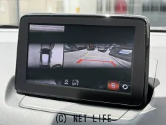 マツダ MAZDA2