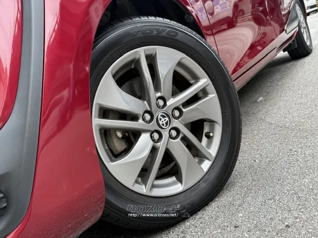 タイヤサイズ(前後)185/60R15 トヨタ シエンタ