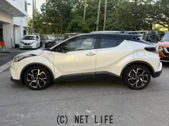 トヨタ C-HR