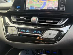 トヨタ C-HR