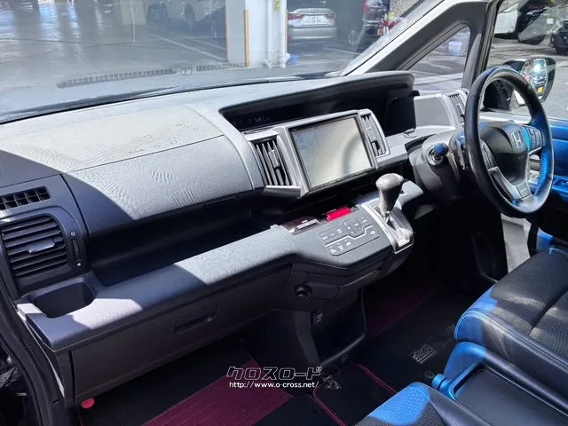 ワイドなレシオレンジ設定にすることで、より低回転域での走行が可能 ホンダ ステップワゴン