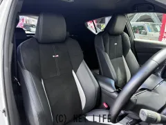 トヨタ C-HR