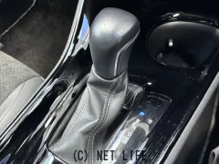 トヨタ C-HR
