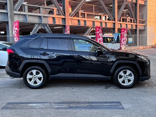無段変速機「Direct Shift‐CVT」を組み合わせる「X」 トヨタ RAV4