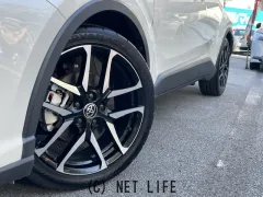 トヨタ C-HR