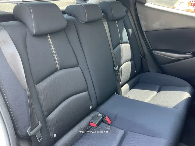 お問い合わせはユーポス奥武山店まで!098-852-0810 マツダ MAZDA2
