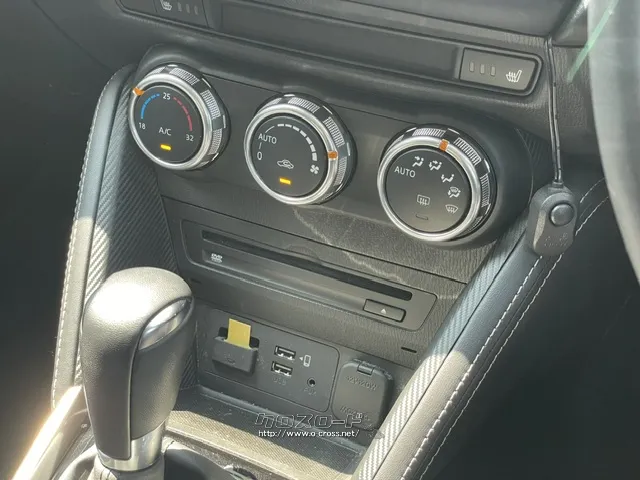 お問い合わせはユーポス奥武山店まで!098-852-0810 マツダ MAZDA2