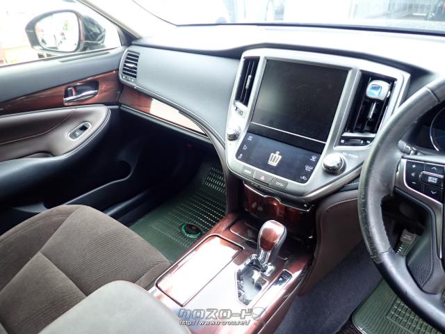 トヨタ クラウンハイブリッド