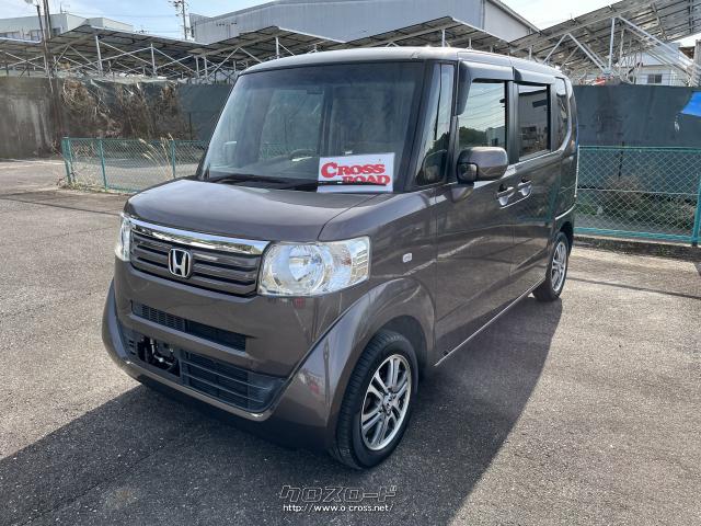 この車はNPO法人である第三者機関「日本自動車鑑定協会」の鑑定士さんい車を細部まで鑑定・評価して頂いてます。 ホンダ N-BOX