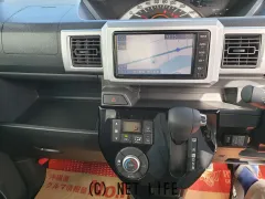 トヨタ ピクシスメガ