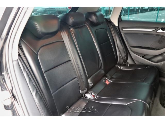 ISO FIXアンカーが装備されチャイルドシートやベビーシートをしっかり取り付けることが可能です アウディ A3