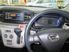 ダイハツ ミライース