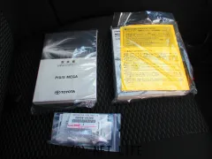 トヨタ ピクシスメガ