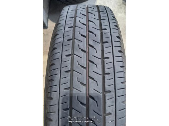 ホイール・タイヤ・15インチ ハイエース 中古4本セット カバー付き・ご