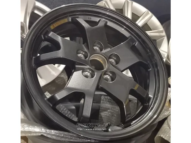 ホイール・17インチ 60ﾌﾟﾘｳｽ純正中古 4本ｾｯﾄ カバーあります