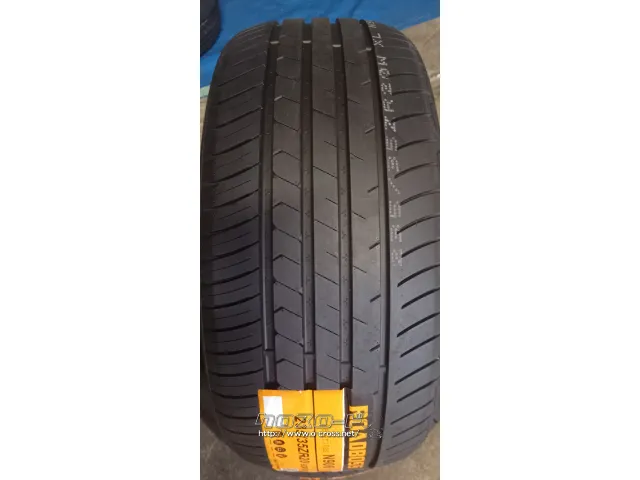 タイヤ 20インチ 235/35R20 ロードボス 1本交換工賃込み!