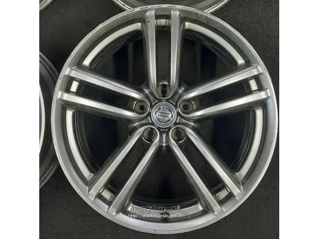 リム周辺タッチペン跡あります。 ホイール・タイヤ 19インチ 日産純正 フーガ 中古ホイール&新品タイヤセット