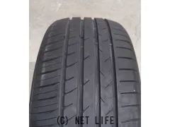 タイヤ 18インチ　215/50Ｒ18　ｷﾝｸﾞﾎﾞｽ　中古　1本工賃込み