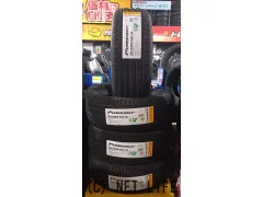 タイヤ 18インチ　235/55R18　ピレリ・パワジー　