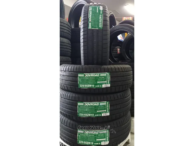 タイヤ 19インチ 225/55R19 プロザックススポーツ