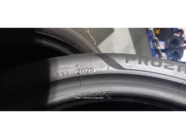 タイヤ 18インチ 235/40R18 DOVROAD 中古1本工賃込み