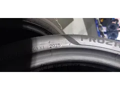 タイヤ 18インチ 235/40R18 DOVROAD 中古1本工賃込み