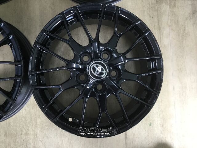 ホイール・16インチ中古リペアトヨタヴォクシー純正オプション タイヤ