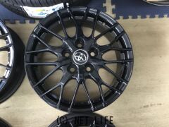 ホイール 16インチ中古リペアトヨタヴォクシー純正オプション タイヤ別途料金 J44