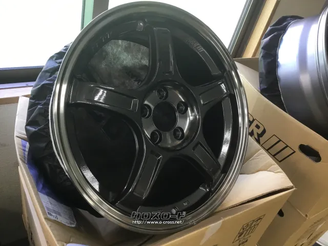 ホイール・タイヤ 17インチ新品・特価!SSR GTX03ガンメタ/シルバー タイヤ4本×新品セッ