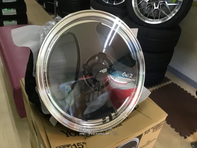 ホイール・タイヤ 15インチ新品ADVANRacing Oni2 センターキャップ付き 4本Se