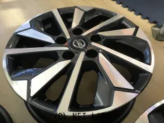 ホイール 16インチ中古日産セレナ C27系ハイウェイスター 純正　タイヤ別途料金J45