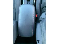 トヨタ カローラスポーツ