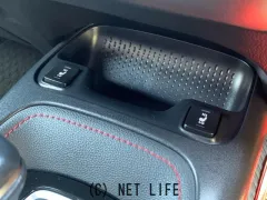 トヨタ カローラスポーツ