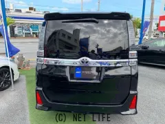 トヨタ ヴォクシー