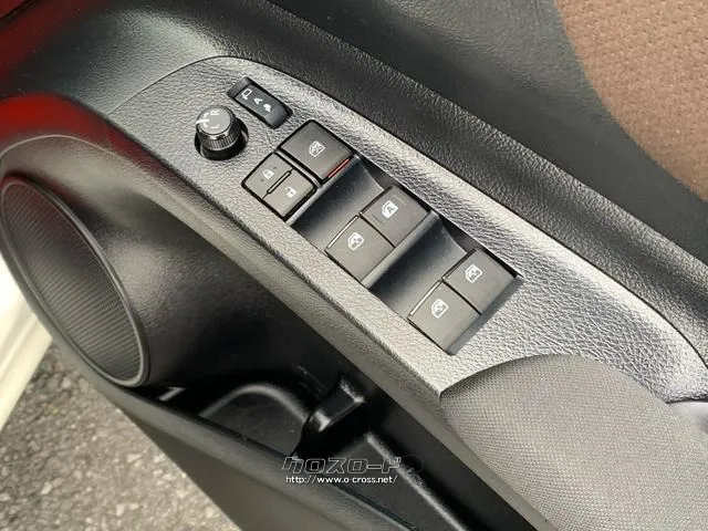 ●パワーウインドゥ(運転席ワンタッチ式/運転席挟み込み防止機能付) トヨタ シエンタ