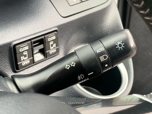 コンライト(ライト自動点灯・消灯システム/ トヨタ シエンタ