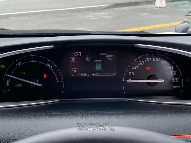 ハイブリッド車、専用オプティトロンメーター トヨタ シエンタ