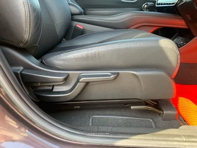 高さ調整付きシート ホンダ ヴェゼル