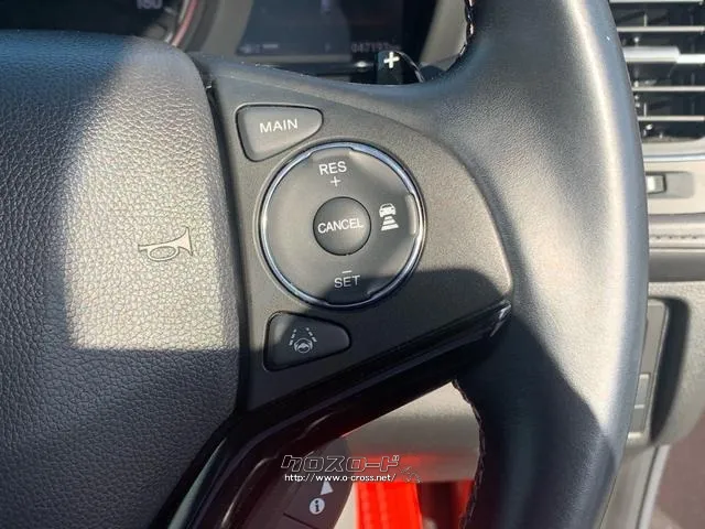 ACC〈アダプティブ・クルーズ・コントロール〉、LKAS〈車線維持支援システム〉 ホンダ ヴェゼル