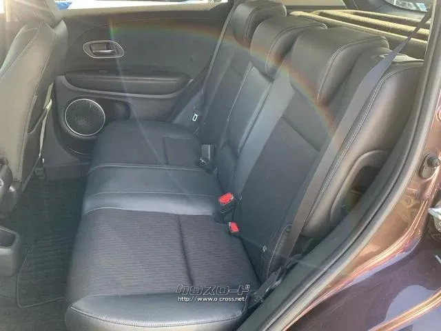 ●チップアップ&ダイブダウン機構付6:4分割可倒式リアシート ホンダ ヴェゼル