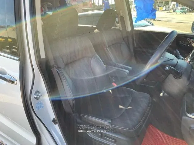 ●レザーコンビシート(プライムスムース×ファブリック) ホンダ オデッセイ