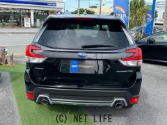 スバル フォレスター